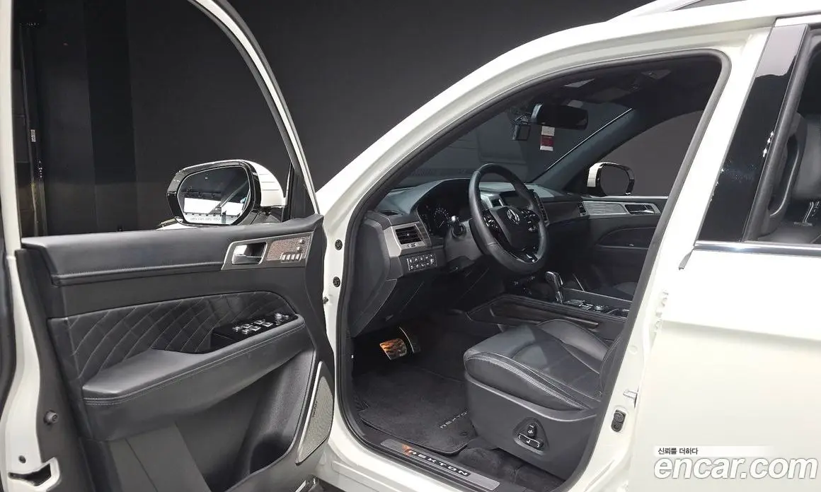 SsangYong Rexton 2018 2.2 автомат (гидро), фото 13