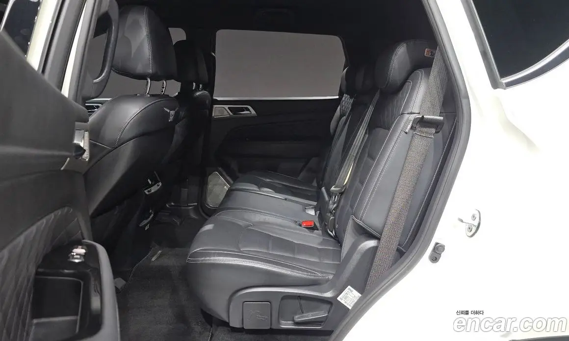 SsangYong Rexton 2018 2.2 автомат (гидро), фото 18