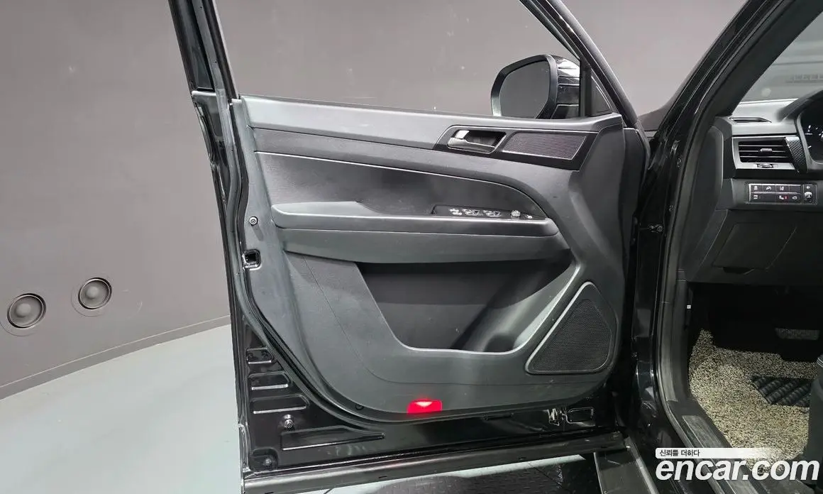 SsangYong Rexton 2019 2.2 автомат (гидро), фото 14