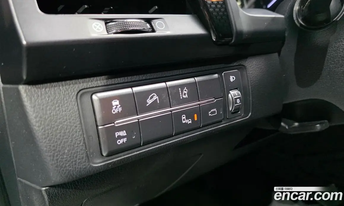 SsangYong Rexton 2019 2.2 автомат (гидро), фото 18