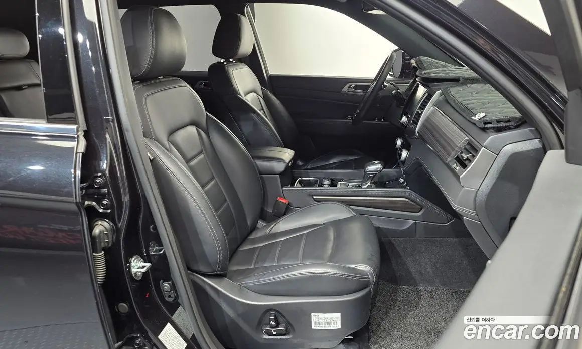 SsangYong Rexton 2019 2.2 автомат (гидро), фото 16