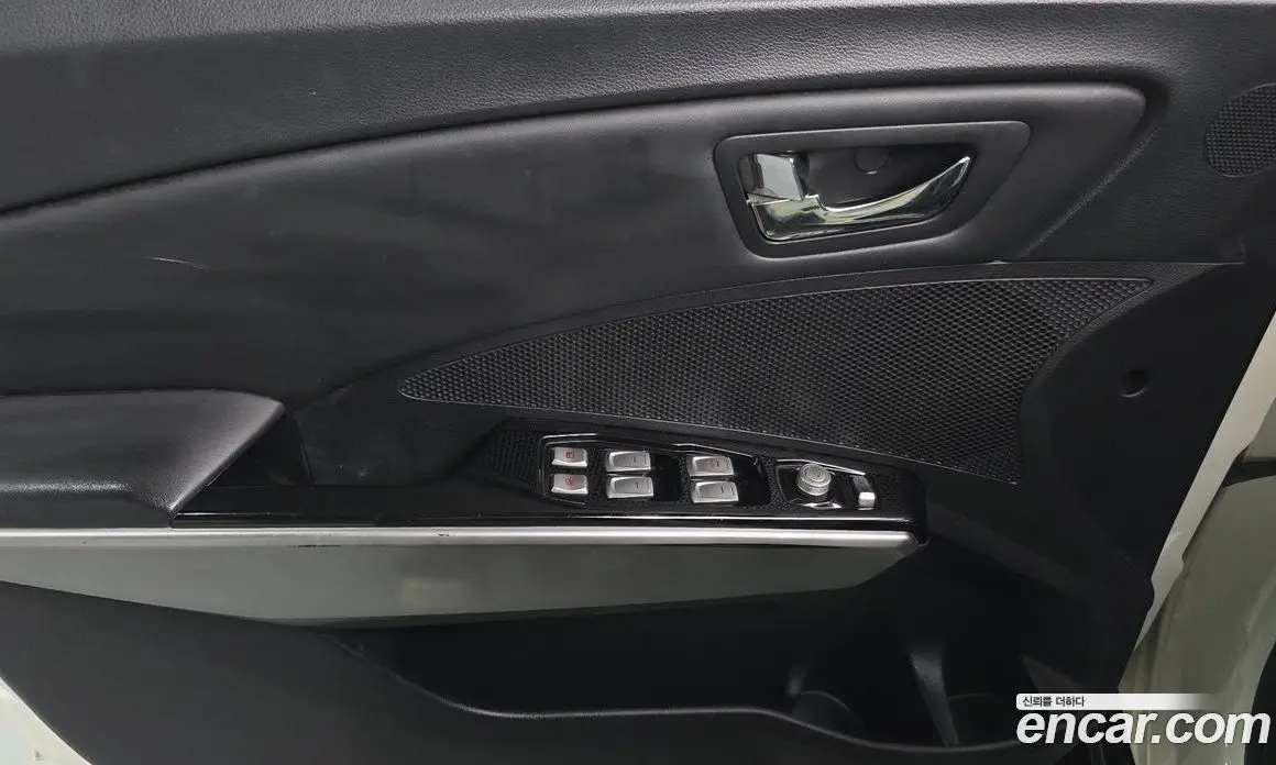 SsangYong TIBOLI 2015 1.6 автомат (гидро), фото 14 SsangYong TIBOLI 2015 1.6 автомат (гидро), фото 14