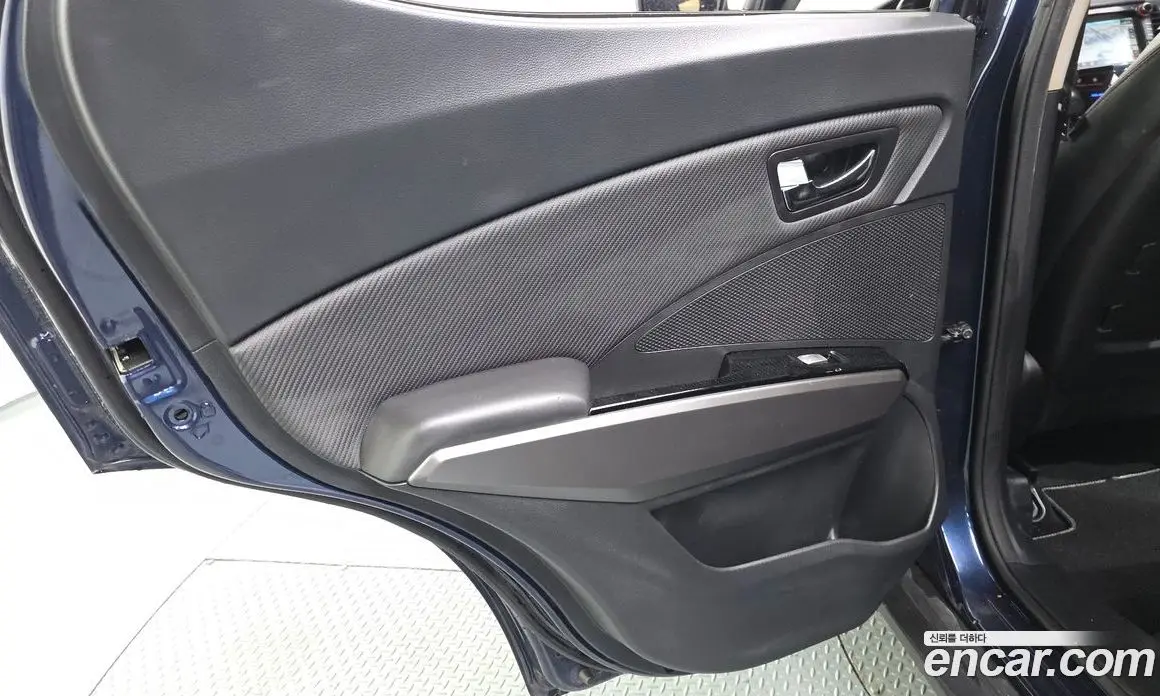 SsangYong TIBOLI 2019 1.6 автомат (гидро), фото 15 SsangYong TIBOLI 2019 1.6 автомат (гидро), фото 15