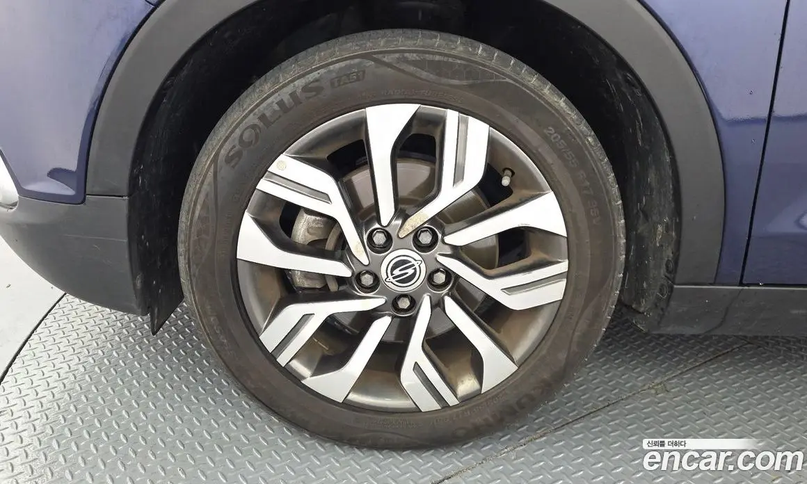 SsangYong TIBOLI 2019 1.6 автомат (гидро), фото 5 SsangYong TIBOLI 2019 1.6 автомат (гидро), фото 5