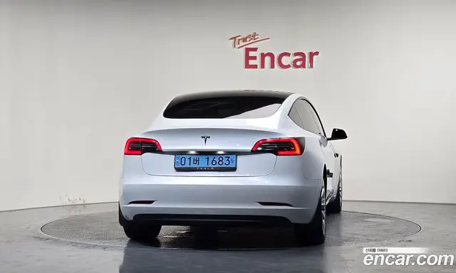 Tesla Model 3 2022 0.2 автомат (гидро), миниатюра 3
