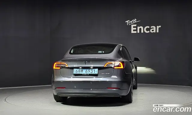 Tesla Model 3 2022 0.2 автомат (гидро), миниатюра 4