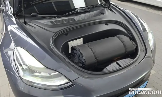 Tesla Model 3 2022 0.2 автомат (гидро), миниатюра 6