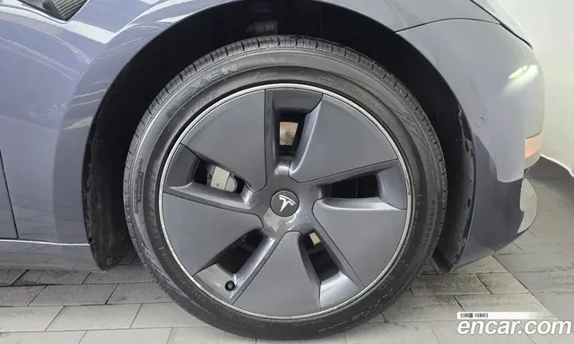 Tesla Model 3 2022 0.2 автомат (гидро), миниатюра 7
