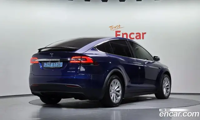 Tesla Model X 2019 0.3 автомат (гидро), миниатюра 2