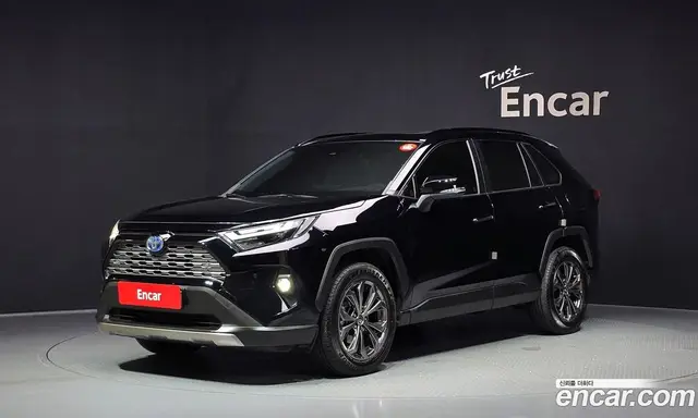 Toyota RAV4 2024 2.5 автомат (гидро), миниатюра 1 Toyota RAV4 2024 2.5 автомат (гидро), миниатюра 1