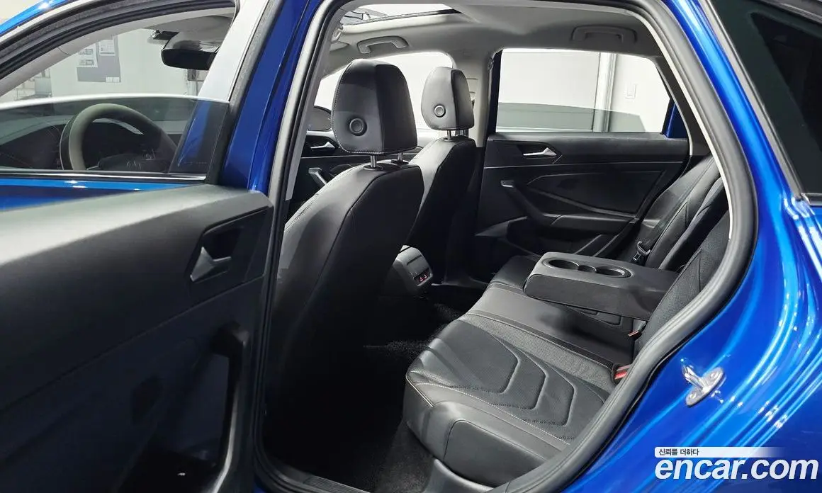 Volkswagen Jetta 2024 1.5 автомат (гидро), фото 17 Volkswagen Jetta 2024 1.5 автомат (гидро), фото 17
