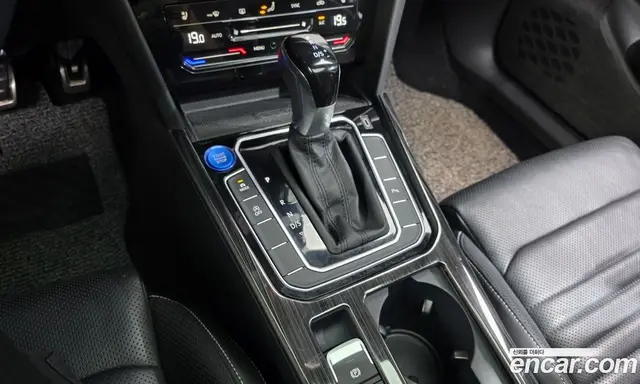 Volkswagen Passat 2021 2.0 автомат (гидро), миниатюра 12