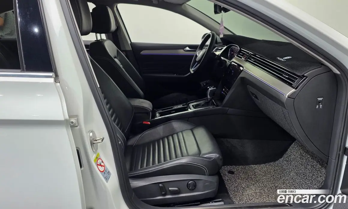 Volkswagen Passat 2021 2.0 автомат (гидро), фото 17 Volkswagen Passat 2021 2.0 автомат (гидро), фото 17