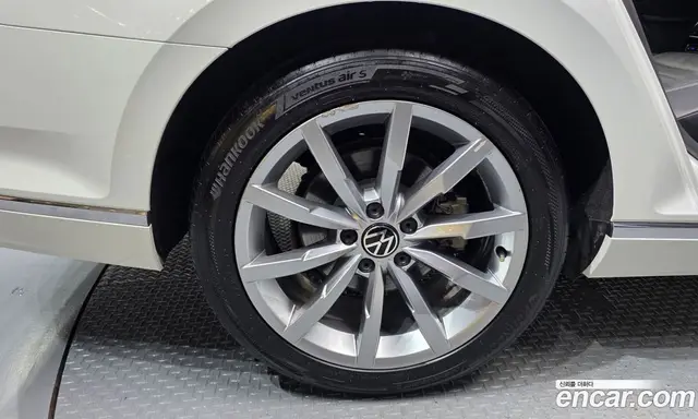 Volkswagen Passat 2021 2.0 автомат (гидро), миниатюра 7 Volkswagen Passat 2021 2.0 автомат (гидро), миниатюра 7
