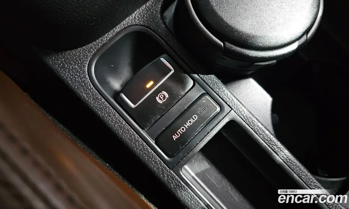 Volkswagen Tiguan 2015 2.0 автомат (гидро), фото 16