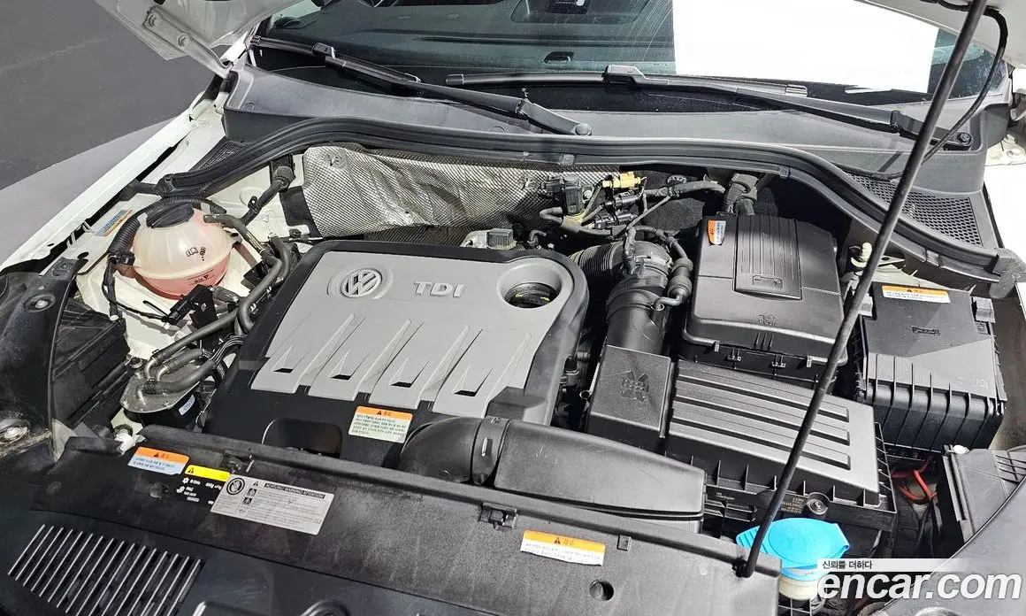 Volkswagen Tiguan 2015 2.0 автомат (гидро), фото 6
