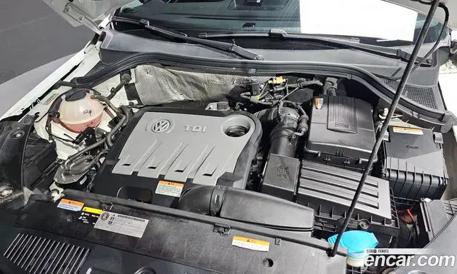 Volkswagen Tiguan 2015 2.0 автомат (гидро), миниатюра 6
