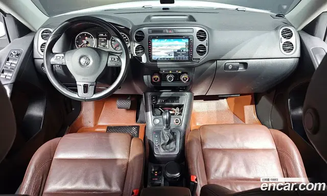 Volkswagen Tiguan 2015 2.0 автомат (гидро), миниатюра 7