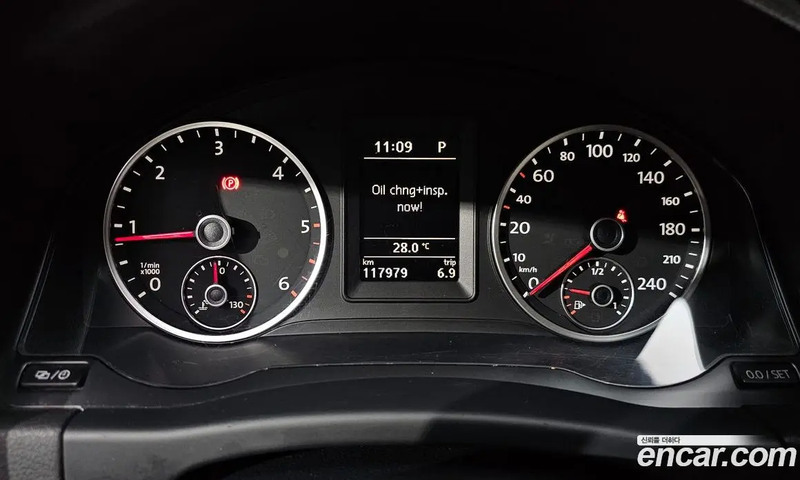 Volkswagen Tiguan 2015 2.0 автомат (гидро), фото 8