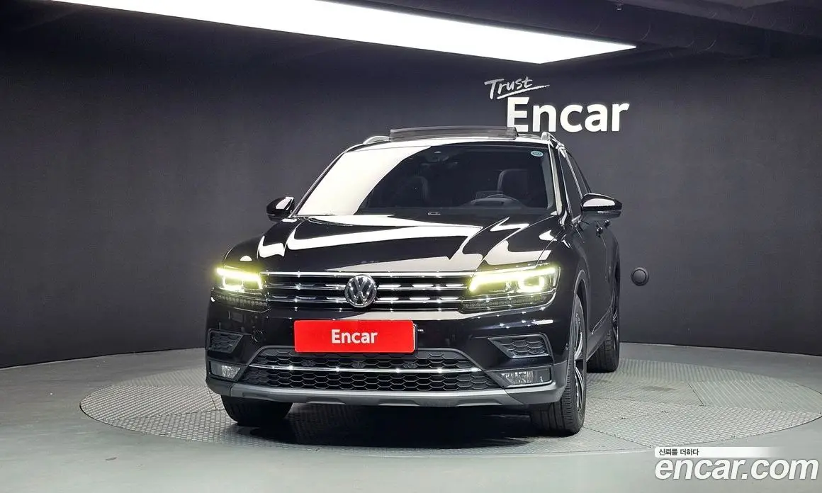 Volkswagen Tiguan 2019 2.0 автомат (гидро), фото 3