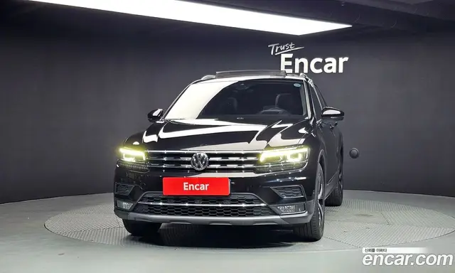 Volkswagen Tiguan 2019 2.0 автомат (гидро), миниатюра 3