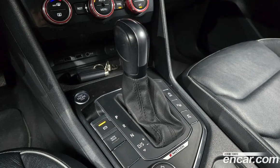 Volkswagen Tiguan 2020 2.0 автомат (гидро), фото 11
