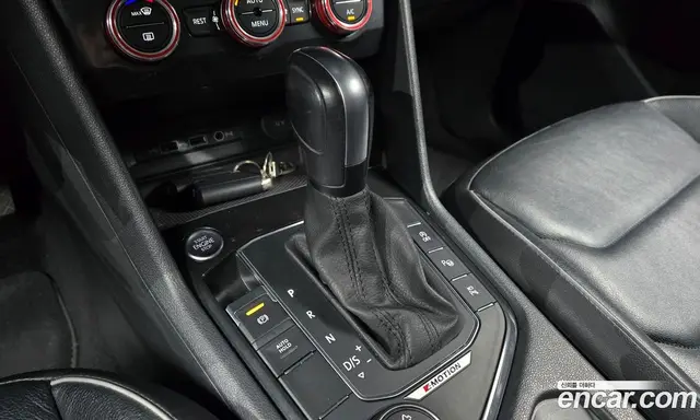 Volkswagen Tiguan 2020 2.0 автомат (гидро), миниатюра 11