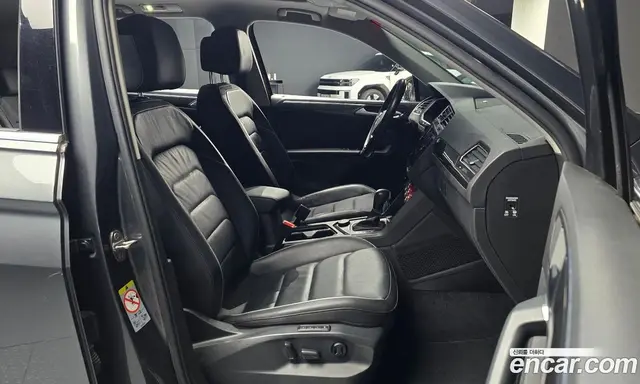 Volkswagen Tiguan 2020 2.0 автомат (гидро), миниатюра 12