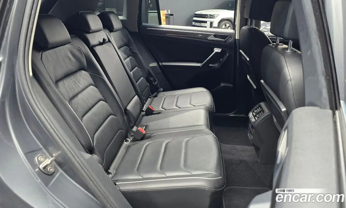 Volkswagen Tiguan 2020 2.0 автомат (гидро), фото 15