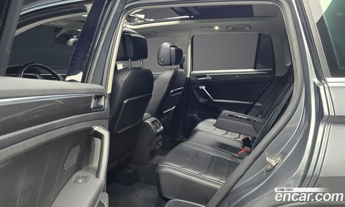 Volkswagen Tiguan 2020 2.0 автомат (гидро), фото 17