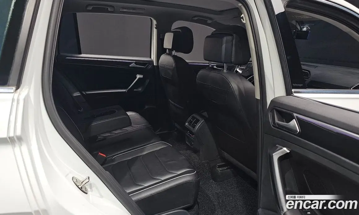 Volkswagen Tiguan 2021 2.0 автомат (гидро), фото 15