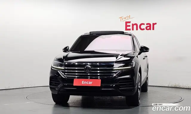 Volkswagen Touareg 2020 3.0 автомат (гидро), миниатюра 2 Volkswagen Touareg 2020 3.0 автомат (гидро), миниатюра 2