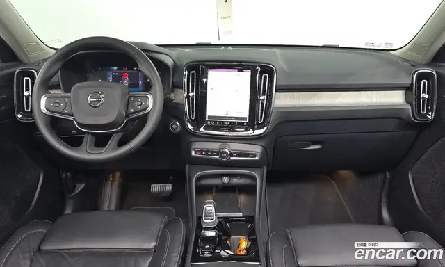 Volvo XC40 2022 2.0 автомат (гидро), миниатюра 10 Volvo XC40 2022 2.0 автомат (гидро), миниатюра 10
