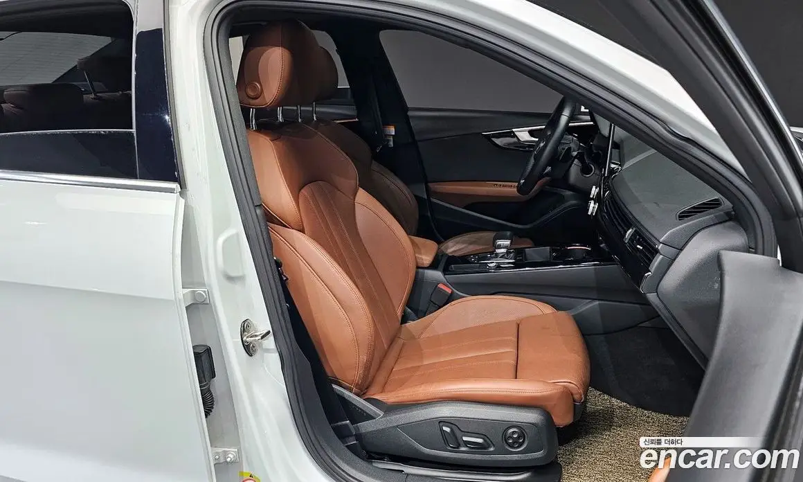 Audi A4 2021 2.0 автомат (гидро), фото 16 Audi A4 2021 2.0 автомат (гидро), фото 16