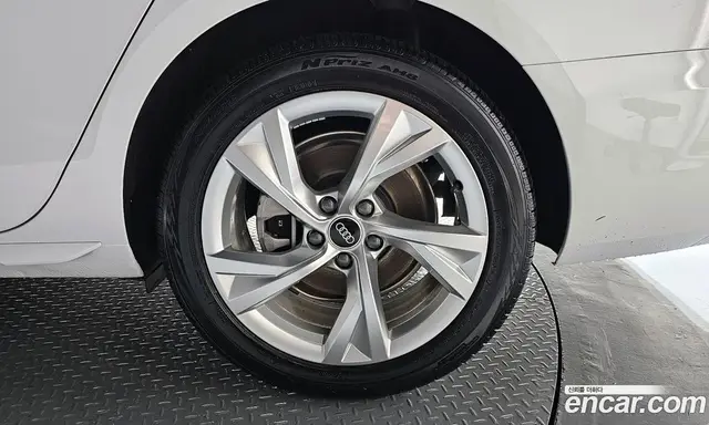 Audi A4 2021 2.0 автомат (гидро), миниатюра 7 Audi A4 2021 2.0 автомат (гидро), миниатюра 7