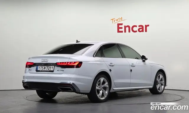 Audi A4 2021 2.0 автомат (гидро), миниатюра 2