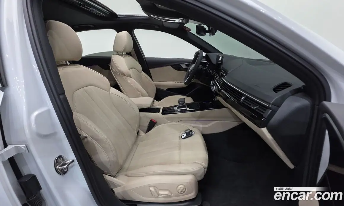 Audi A4 2021 2.0 автомат (гидро), фото 13