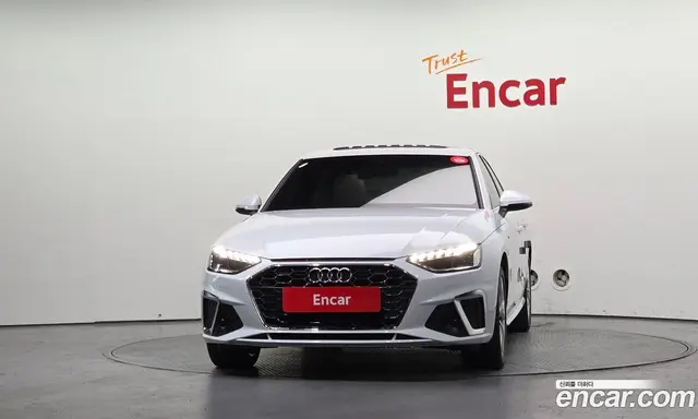 Audi A4 2021 2.0 автомат (гидро), миниатюра 3