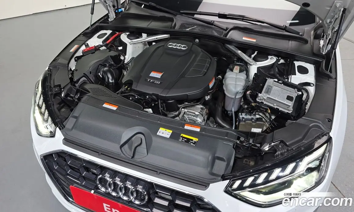 Audi A4 2021 2.0 автомат (гидро), фото 6