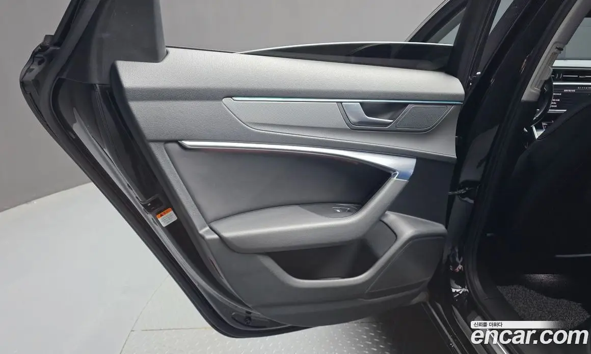 Audi A6 2021 2.0 автомат (гидро), фото 15