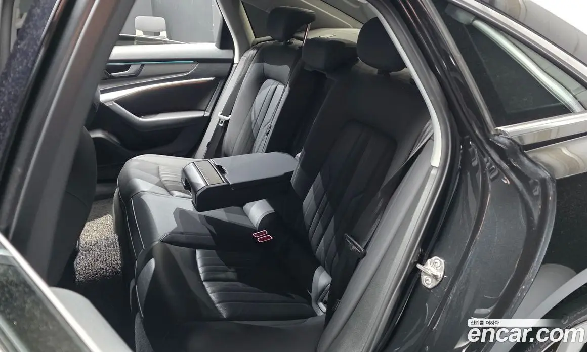 Audi A6 2021 2.0 автомат (гидро), фото 18