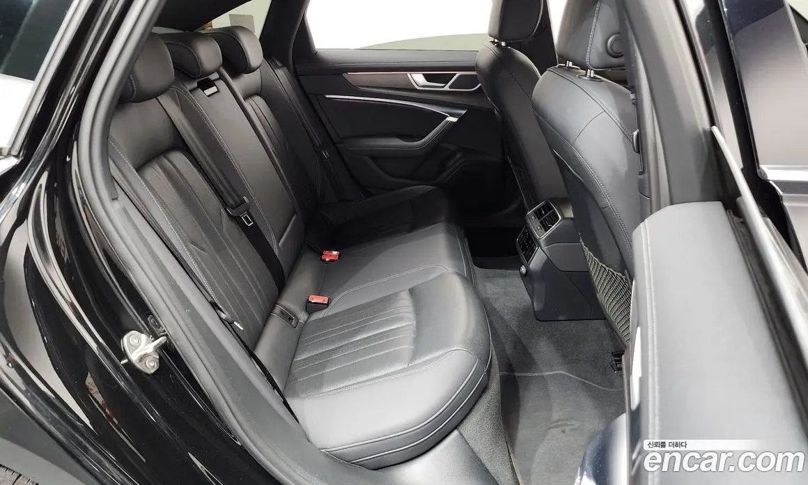 Audi A6 2021 3.0 автомат (гидро), фото 17 Audi A6 2021 3.0 автомат (гидро), фото 17
