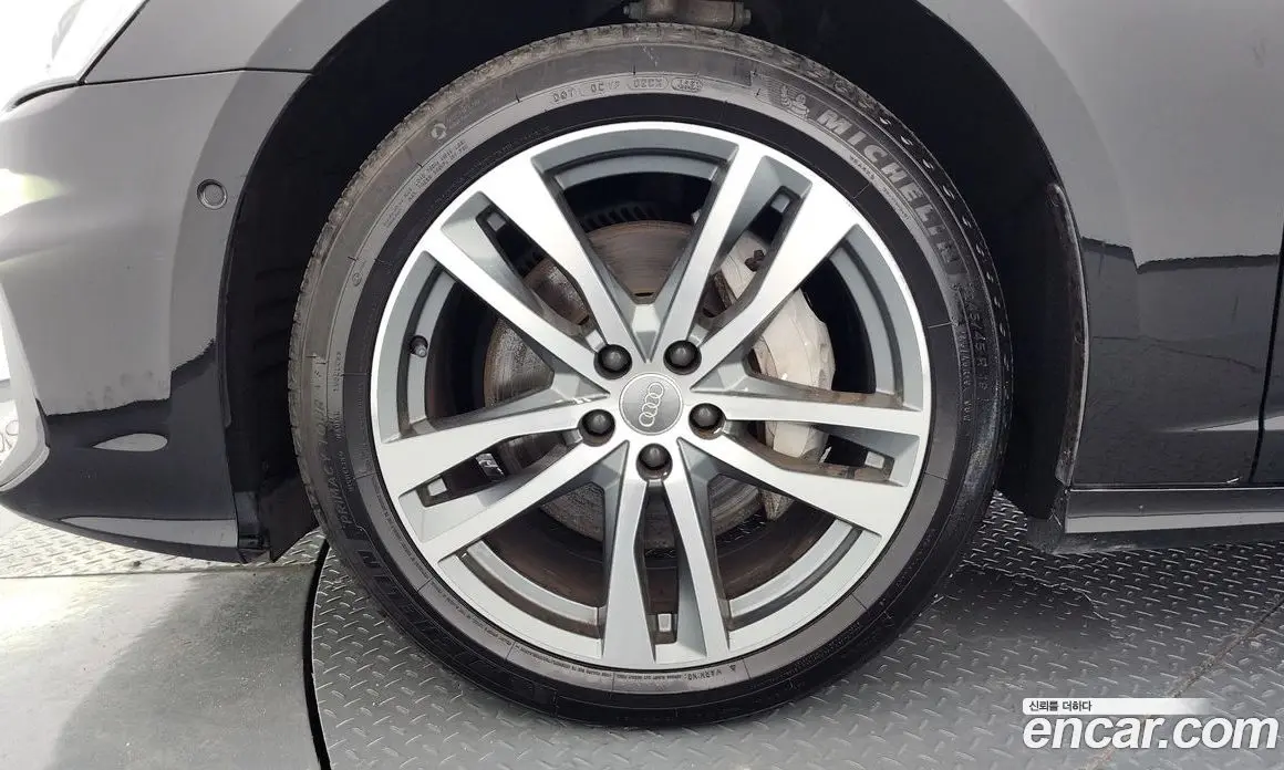 Audi A6 2021 3.0 автомат (гидро), фото 5 Audi A6 2021 3.0 автомат (гидро), фото 5