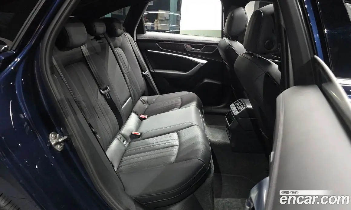 Audi A6 2021 2.0 автомат (гидро), фото 17