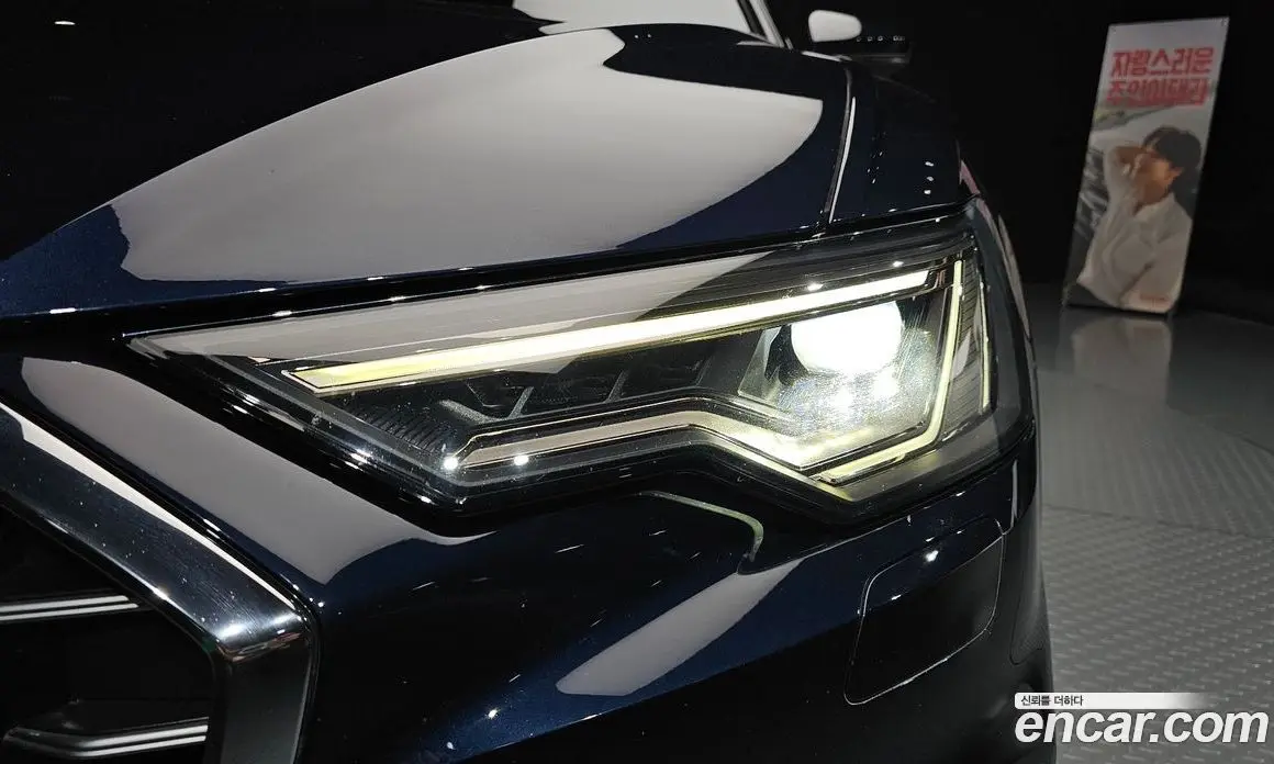 Audi A6 2021 2.0 автомат (гидро), фото 8