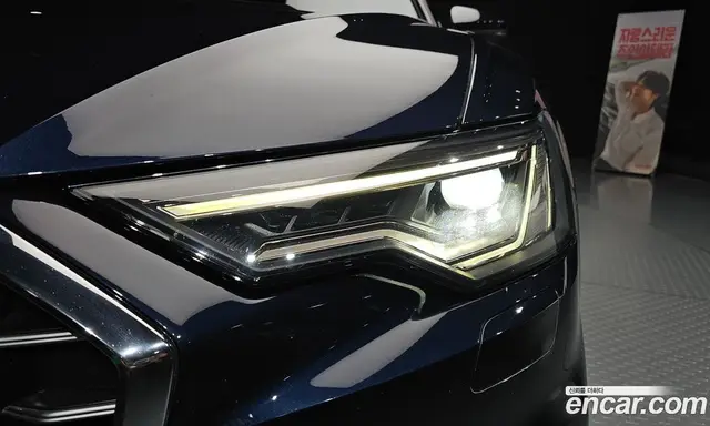 Audi A6 2021 2.0 автомат (гидро), миниатюра 8