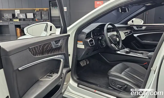 Audi A6 2021 2.0 автомат (гидро), миниатюра 12