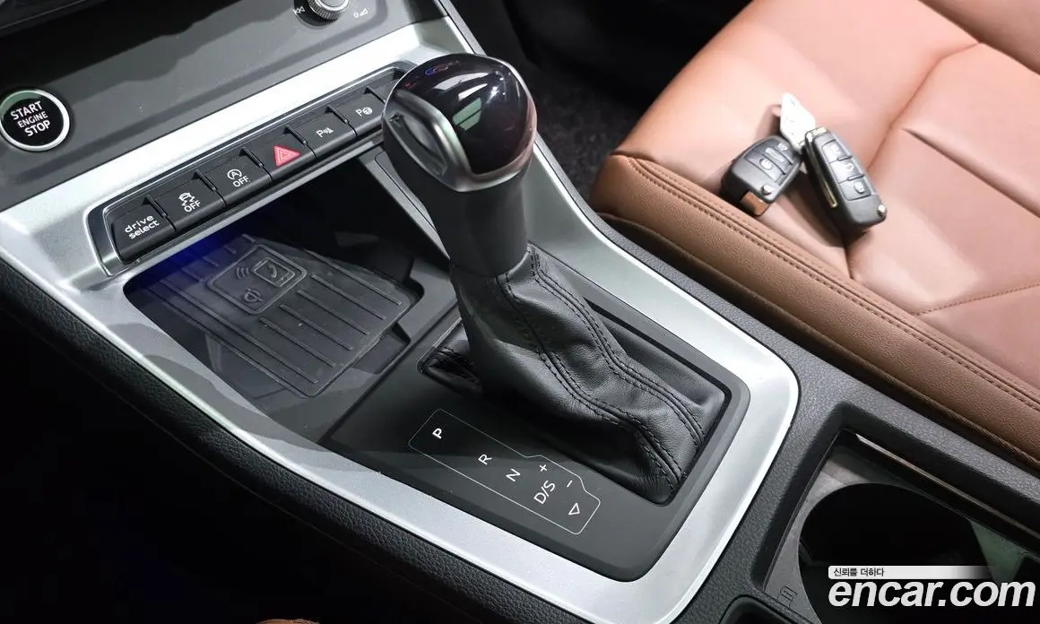 Audi Q3 2022 2.0 автомат (гидро), фото 12