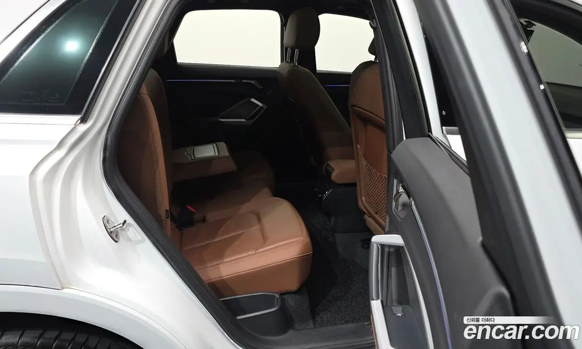 Audi Q3 2022 2.0 автомат (гидро), фото 18