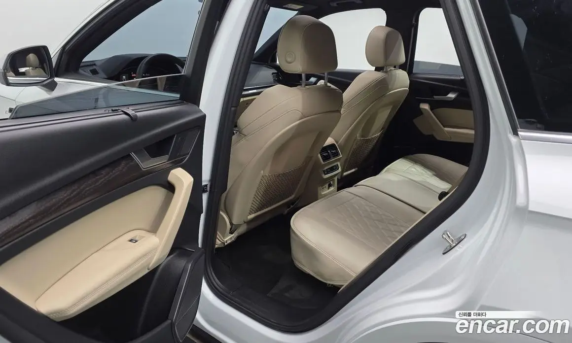 Audi Q5 2023 2.0 автомат (гидро), фото 18